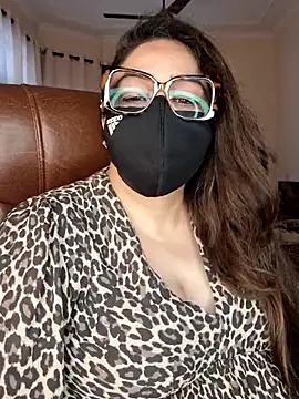Snapshot of SEXY-Sardarni chatting on May 5, 2026, 8:06 am SEXY-Sardarni online show from May 5, 2026, 8:06 am
