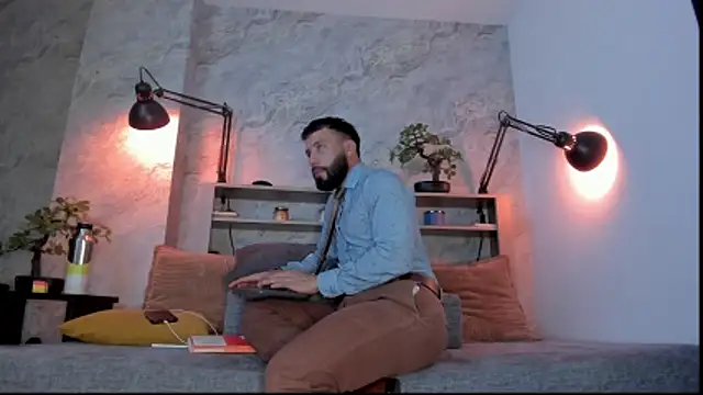 bruno woods online show from December 19, 2025, 12:14 am