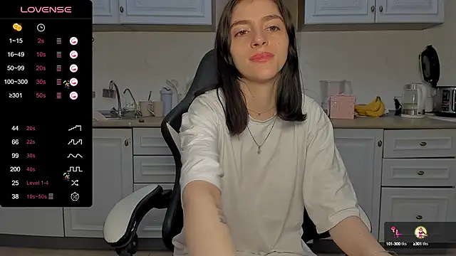 Snapshot of broosnica1 chatting on February 11, 2025, 10:58 am broosnica1 online show from February 11, 2025, 10:58 am