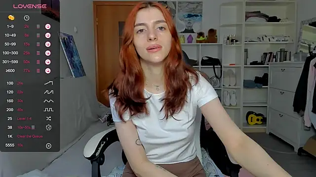 Snapshot of broosnica1 chatting on July 7, 2026, 7:23 am broosnica1 online show from July 7, 2026, 7:23 am