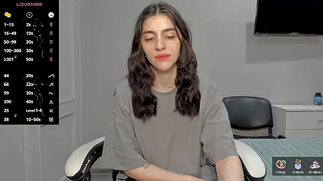 broosnica1 online show from November 17, 2025, 8:18 am