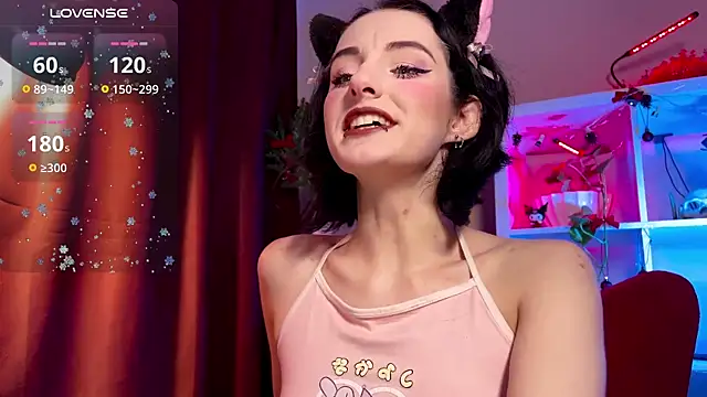 Snapshot of Alice_Succuby chatting on January 2, 2025, 8:46 pm Alice Succuby online show from January 2, 2025, 8:46 pm