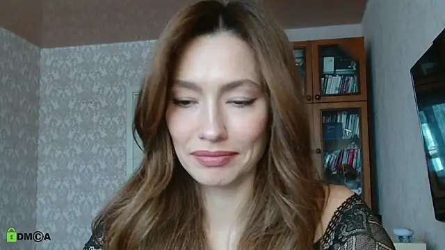 alicia spicy online show from November 22, 2025, 9:19 am