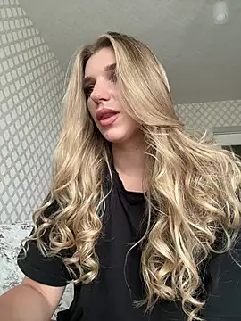 Snapshot of adel_secret chatting on July 4, 2026, 11:05 am adel secret online show from July 4, 2026, 11:05 am