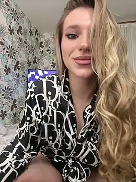 adel secret online show from February 4, 2026, 9:10 pm