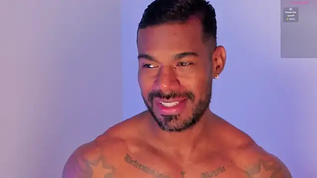 Ganiimedes online show from November 28, 2025, 6:52 pm