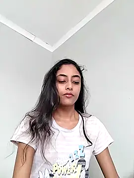 Snapshot of cleopatra-phaedra chatting on April 2, 2026, 8:54 am cleopatra-phaedra online show from April 2, 2026, 8:54 am