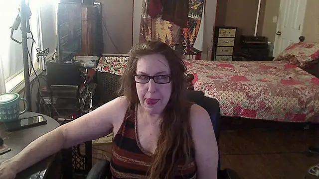 Snapshot of Ireallysquirt chatting on October 1, 2025, 10:57 pm Ireallysquirt online show from October 1, 2025, 10:57 pm