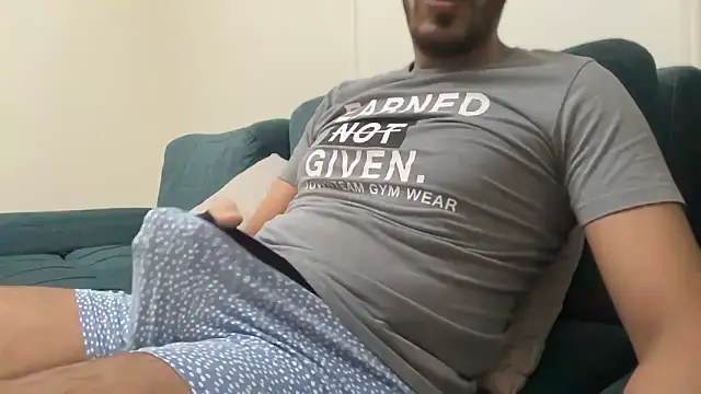 Mooka69 online show from January 14, 2025, 2:22 pm