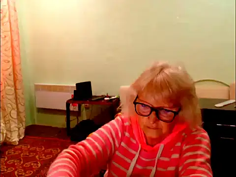 Natali7634 online show from April 13, 2026, 7:56 am