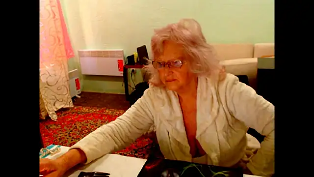 Natali7634 online show from October 30, 2025, 6:12 am