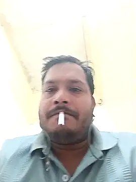 Snapshot of DeepakXxxR86 chatting on November 23, 2025, 5:34 pm DeepakXxxR86 online show from November 23, 2025, 5:34 pm