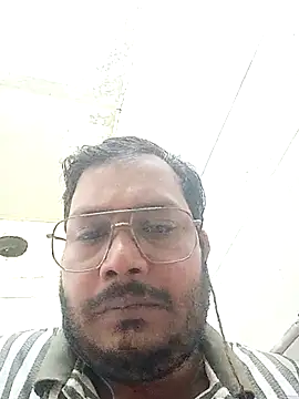 DeepakXxxR86 online show from May 6, 2026, 9:41 pm