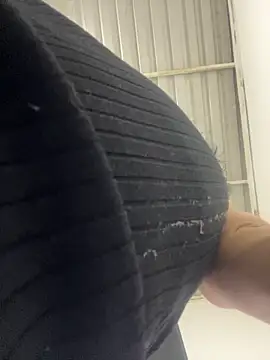 lulu kis online show from November 24, 2025, 10:54 pm