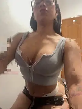 lulu kis online show from April 7, 2026, 2:13 am