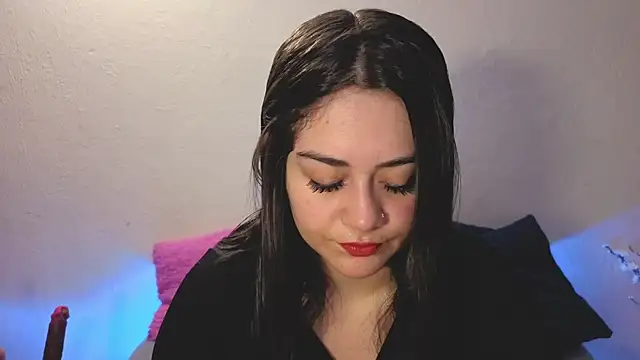 Snapshot of nahomi_sweett chatting on July 12, 2026, 11:00 am nahomi sweett online show from July 12, 2026, 11:00 am