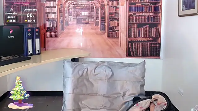 Snapshot of Catalella_Ar chatting on December 2, 2025, 3:30 am Catalella Ar online show from December 2, 2025, 3:30 am