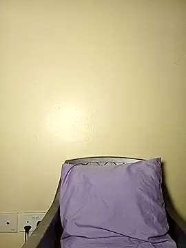 Ayrella02 online show from September 11, 2025, 1:38 am