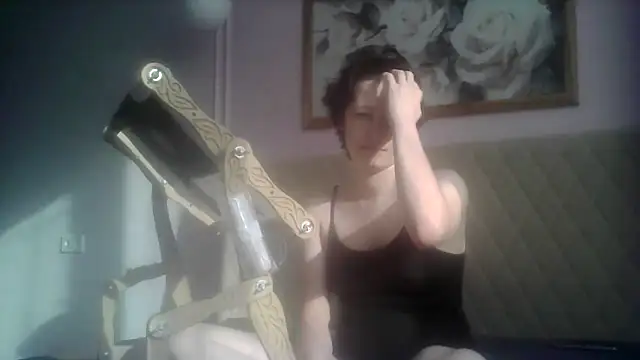 SunElizabeth online show from June 12, 2026, 2:42 am