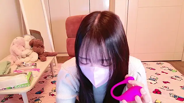 Snapshot of chan_yuma_tan chatting on January 22, 2025, 9:24 am chan yuma tan online show from January 22, 2025, 9:24 am