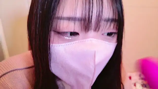 Snapshot of chan_yuma_tan chatting on January 23, 2025, 6:06 am chan yuma tan online show from January 23, 2025, 6:06 am