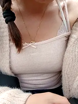 Violeta 12- online show from November 8, 2025, 5:27 pm