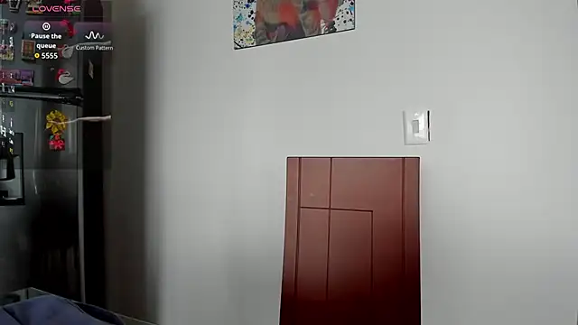 Simply Zoe   online show from December 5, 2025, 5:11 pm