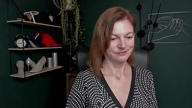 VivianWILD online show from September 15, 2025, 6:36 am