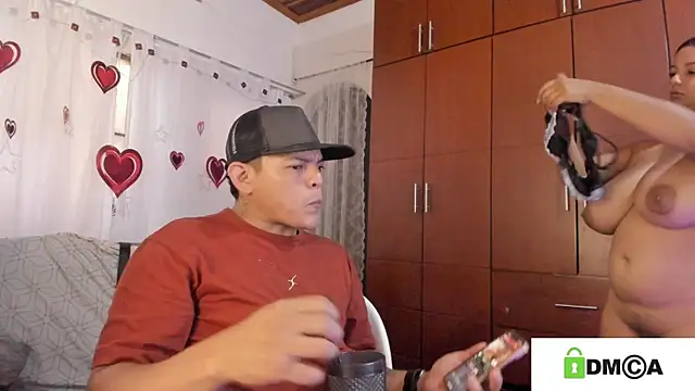 loreth J online show from October 1, 2025, 8:35 pm