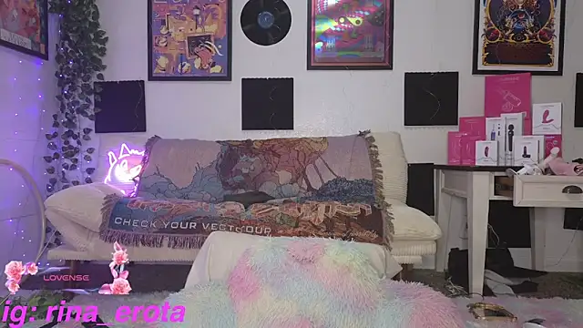 yummyrina online show from March 22, 2026, 3:24 pm