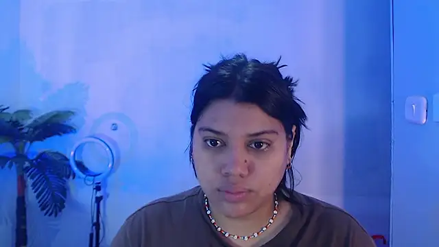 LindaBreeS online show from March 23, 2025, 3:21 am