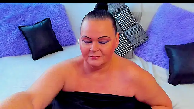 MilanaBiegert online show from December 14, 2025, 8:31 am