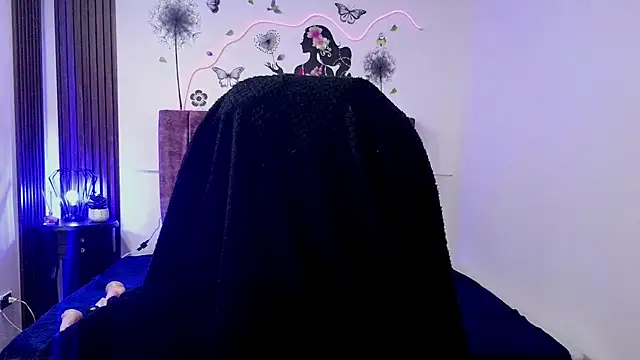 elena detroya online show from November 22, 2025, 12:26 pm