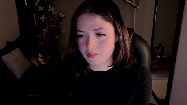 almma shy online show from November 20, 2025, 1:34 pm