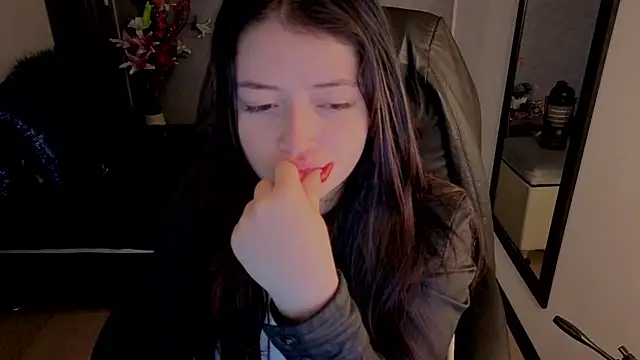 almma shy online show from October 20, 2025, 2:17 pm