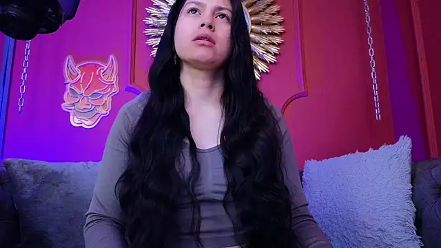 Snapshot of Julieta_Russell chatting on February 23, 2026, 12:06 pm Julieta Russell online show from February 23, 2026, 12:06 pm