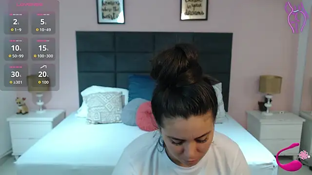 Snapshot of MadisonJenner chatting on September 28, 2025, 11:50 am MadisonJenner online show from September 28, 2025, 11:50 am