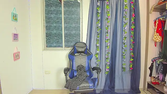 Angela hank2 online show from February 13, 2026, 6:52 pm