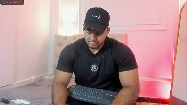 Snapshot of Big_furry_bear13 chatting on January 17, 2026, 4:54 pm Big furry bear13 online show from January 17, 2026, 4:54 pm