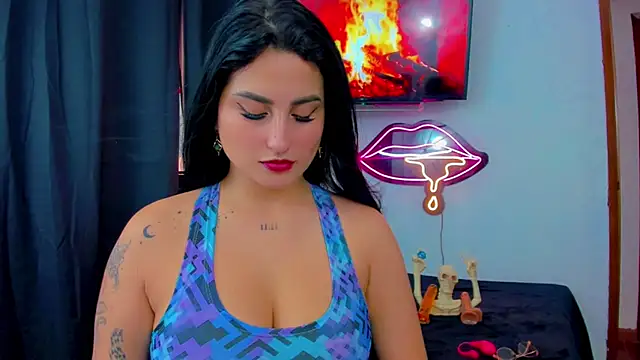 sunshine uwu22 online show from March 18, 2026, 7:15 pm