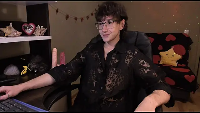 zackstivens online show from February 14, 2025, 11:20 pm