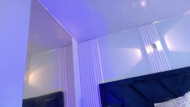 Snapshot of MollyCruz chatting on January 18, 2026, 10:40 am MollyCruz online show from January 18, 2026, 10:40 am