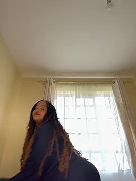 Snapshot of Linahlove chatting on August 5, 2026, 10:20 am Linahlove online show from August 5, 2026, 10:20 am