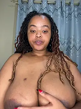 Snapshot of Linahlove chatting on June 27, 2026, 9:21 pm Linahlove online show from June 27, 2026, 9:21 pm