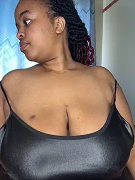 Linahlove online show from November 22, 2025, 10:47 am