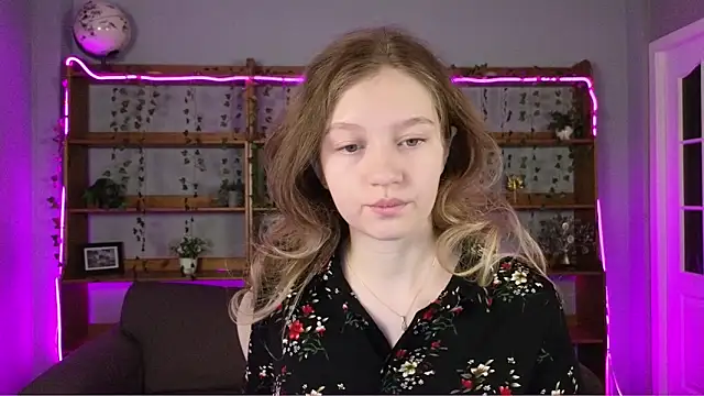 Ksuhesa online show from December 22, 2025, 1:06 am