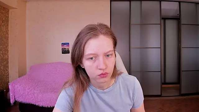 Ksuhesa online show from April 2, 2026, 3:24 am