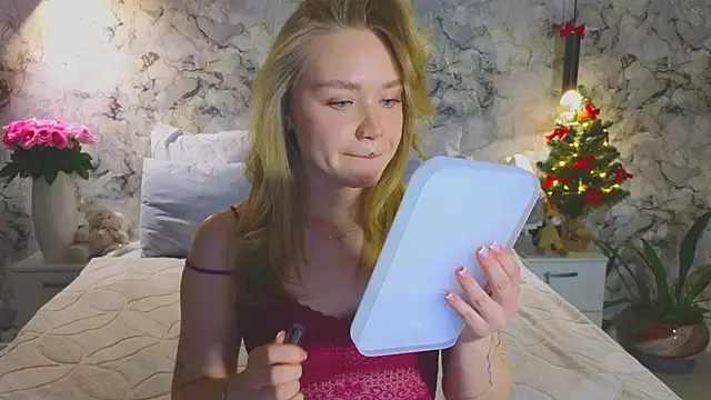 Aurora Golden1 online show from January 6, 2026, 8:46 pm