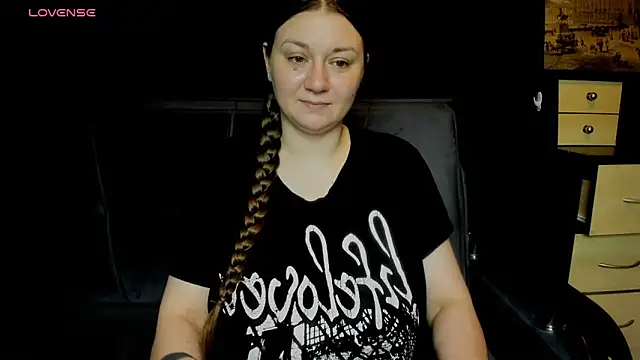 AlisaBacker online show from May 27, 2026, 9:22 pm