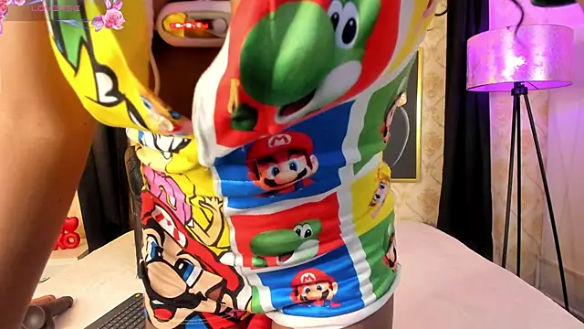 NATALIE PARKERR online show from April 1, 2026, 1:34 pm